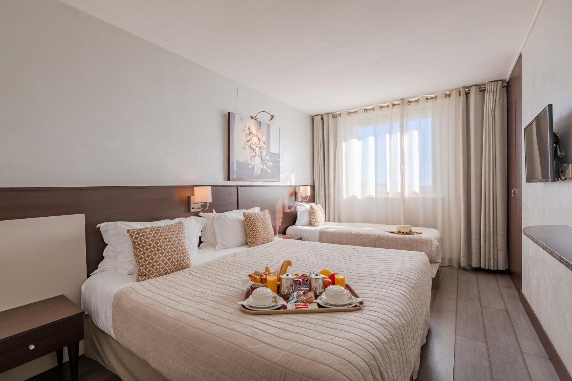 Hotel La Plage Sainte-Maxime Luaran gambar