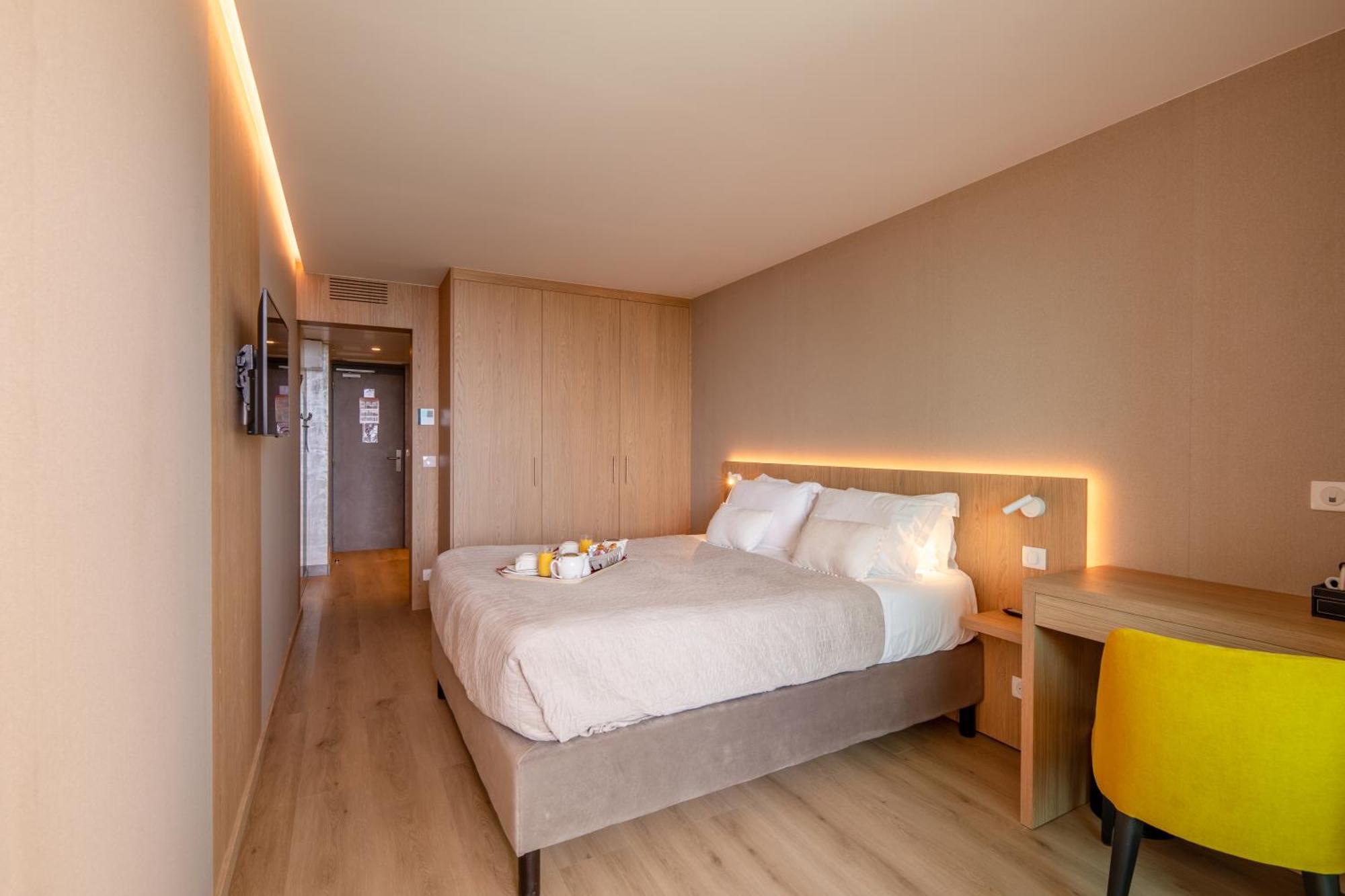 Hotel La Plage Sainte-Maxime Luaran gambar