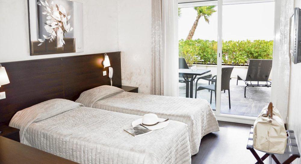 Hotel La Plage Sainte-Maxime Luaran gambar